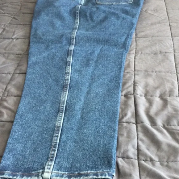 Wrangler Rugged Wear Jeans 48 x 32 - Picture 6 of 11